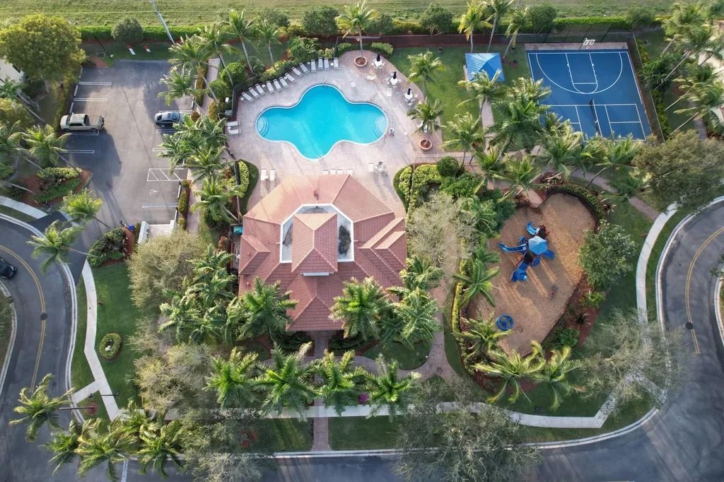 2789 S Evergreen Circle Boynton Beach FL 33426