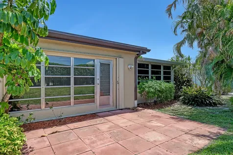 13731 Via Aurora Delray Beach FL 33484