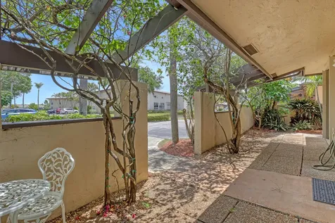 13731 Via Aurora Delray Beach FL 33484