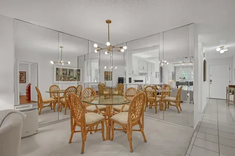13731 Via Aurora Delray Beach FL 33484