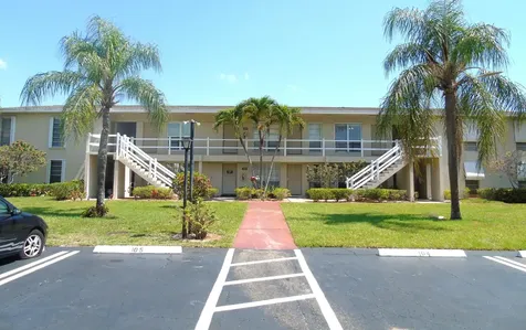 309 Circle Drive S Boynton Beach FL 33435