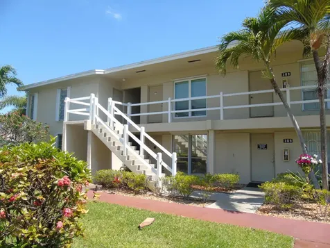 309 Circle Drive S Boynton Beach FL 33435