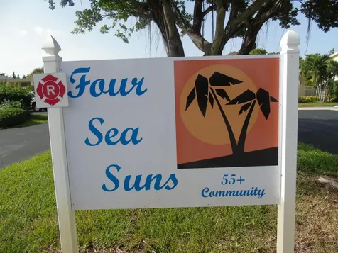 309 Circle Drive S Boynton Beach FL 33435