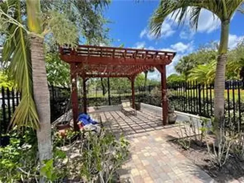 640 Cypress Club Way Deerfield Beach FL 33064
