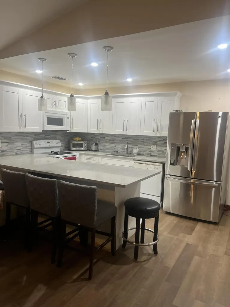 10758 NW 30th Place Sunrise FL 33322
