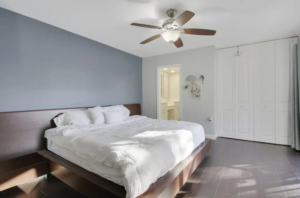 6906 69th Way West Palm Beach FL 33407