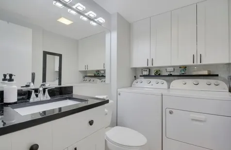 6906 69th Way West Palm Beach FL 33407
