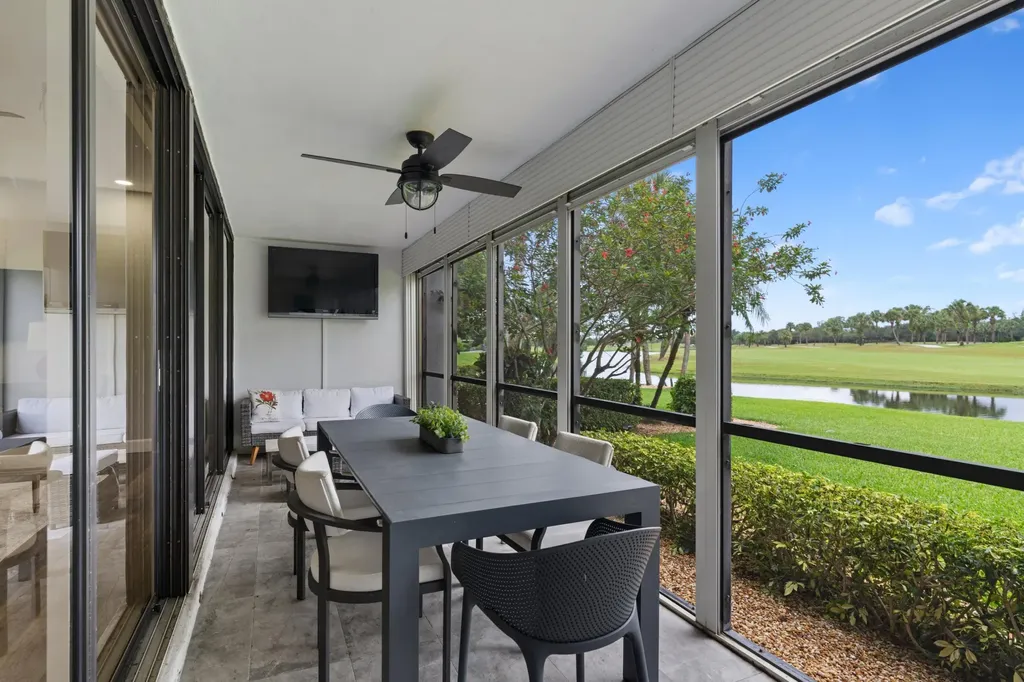 2435 Presidential Way West Palm Beach FL 33401