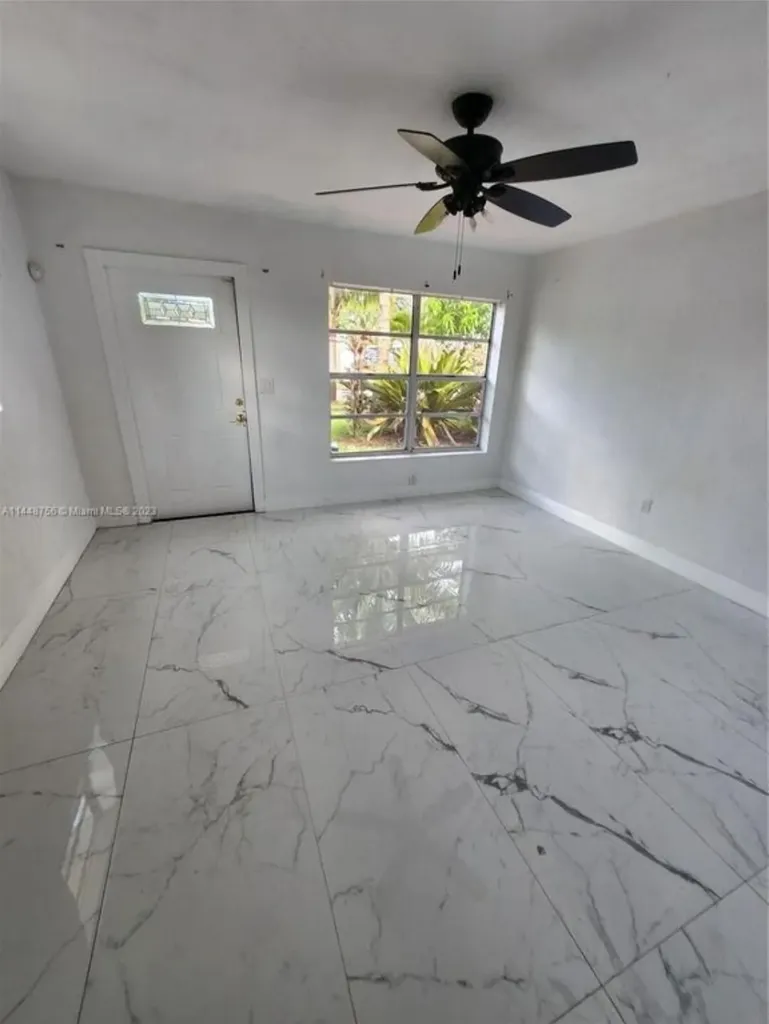1420 N 70th Avenue Hollywood FL 33024