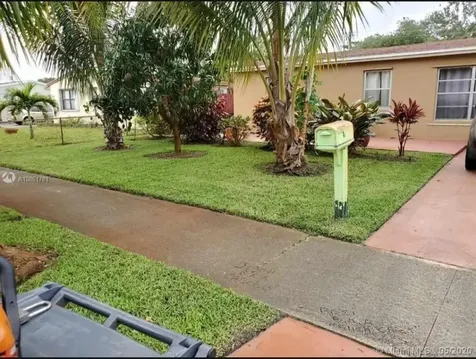 1420 N 70th Avenue Hollywood FL 33024