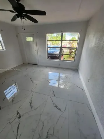 1420 N 70th Avenue Hollywood FL 33024