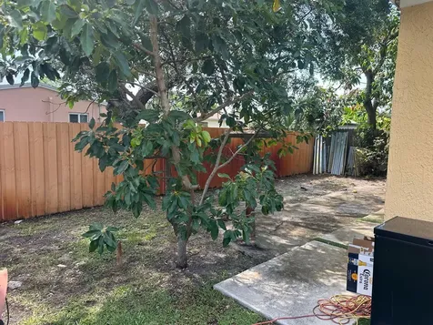 1420 N 70th Avenue Hollywood FL 33024