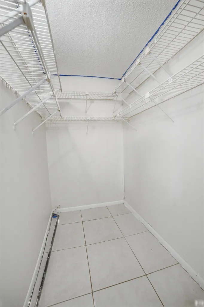 1025 Newcastle B Boca Raton FL 33434