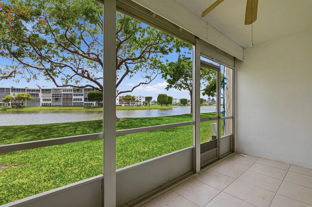 1025 Newcastle B Boca Raton FL 33434