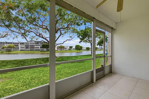 1025 Newcastle B Boca Raton FL 33434