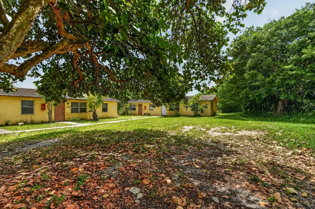 4537 Coconut Road Lake Worth FL 33461