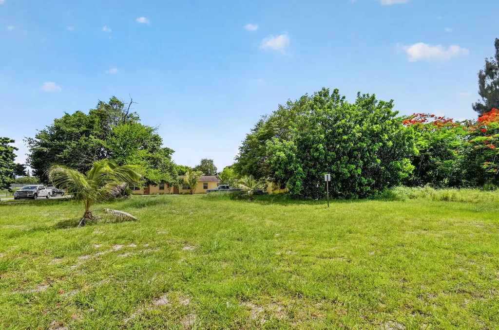 4537 Coconut Road Lake Worth FL 33461