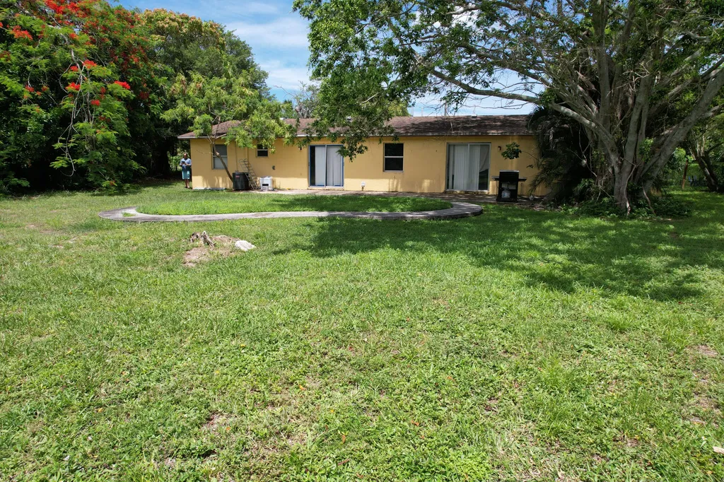 4537 Coconut Road Lake Worth FL 33461