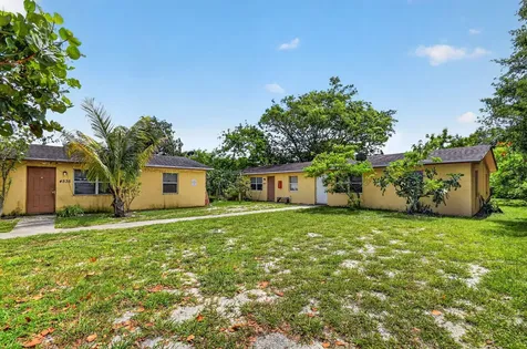 4537 Coconut Road Lake Worth FL 33461
