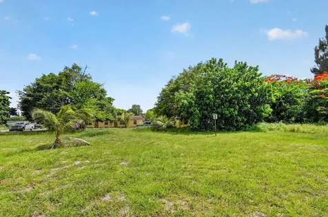 4537 Coconut Road Lake Worth FL 33461