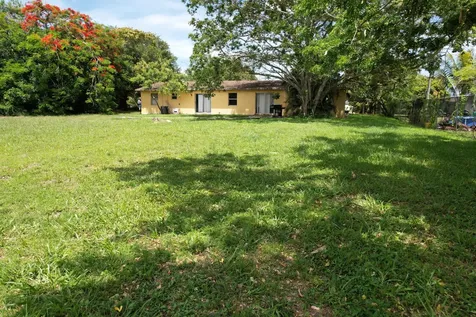 4537 Coconut Road Lake Worth FL 33461