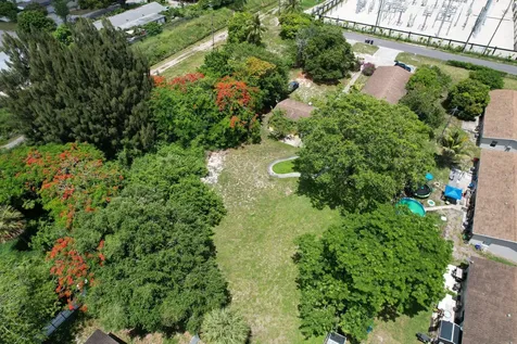 4537 Coconut Road Lake Worth FL 33461