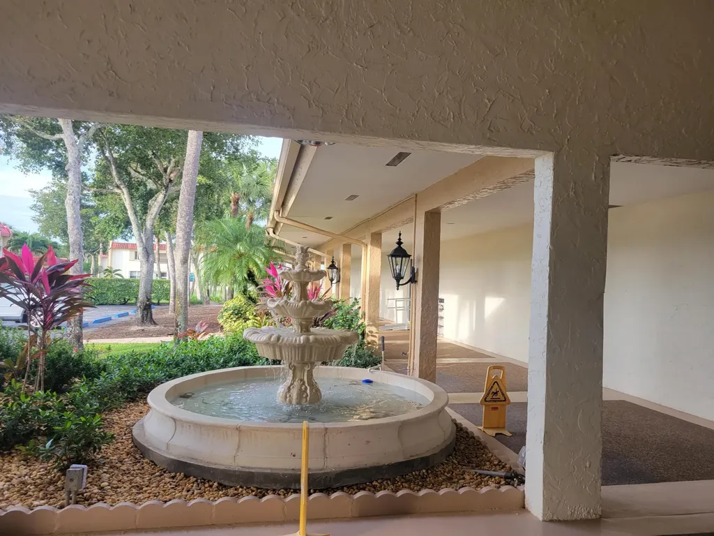 356 Lake Dora Drive West Palm Beach FL 33411