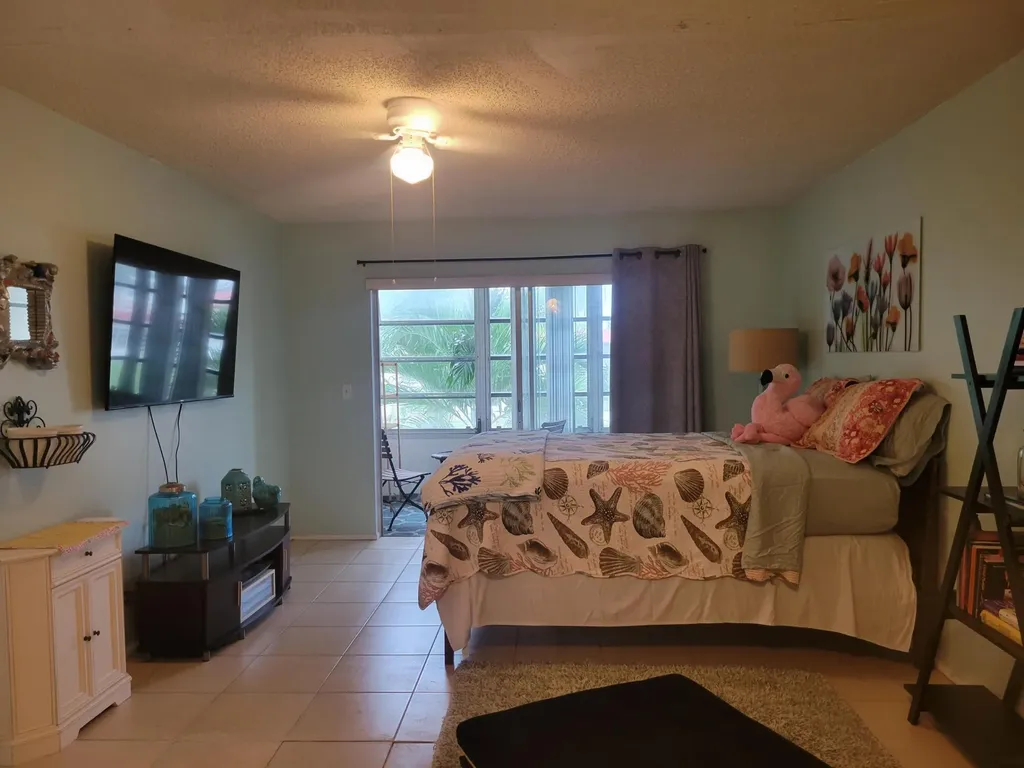 356 Lake Dora Drive West Palm Beach FL 33411