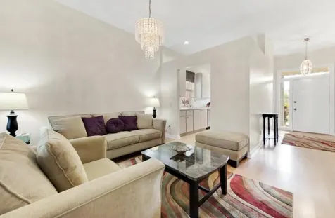 1092 Bedford Avenue Palm Beach Gardens FL 33403