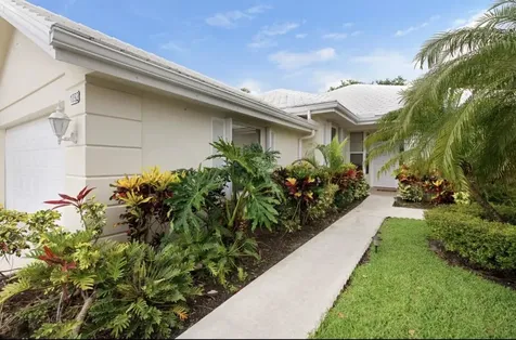 1092 Bedford Avenue Palm Beach Gardens FL 33403