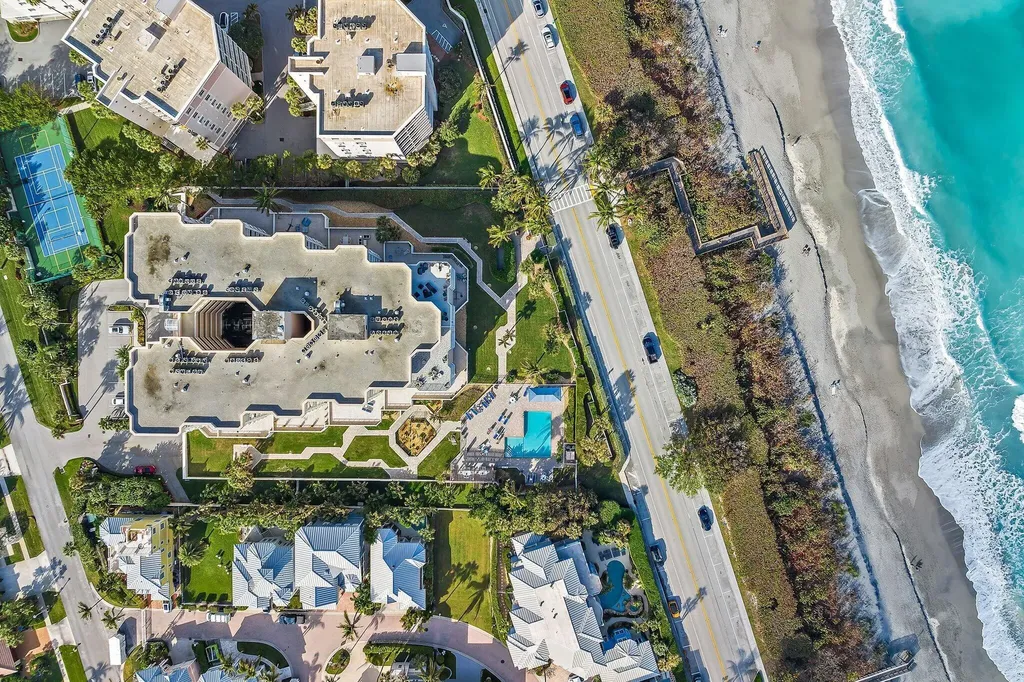 176 Helios Drive Jupiter FL 33477
