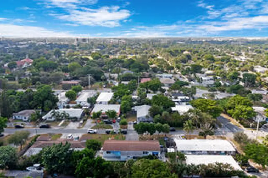 512 NE 12th Avenue Pompano Beach FL 33060