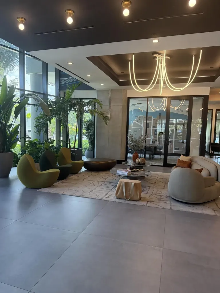307 SW 5th Fort Lauderdale FL 33315