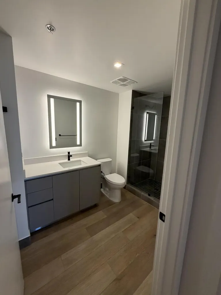 307 SW 5th Fort Lauderdale FL 33315