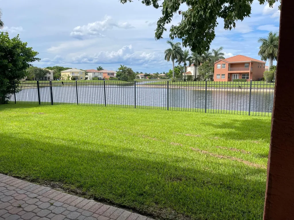 9828 Stover Way Wellington FL 33414
