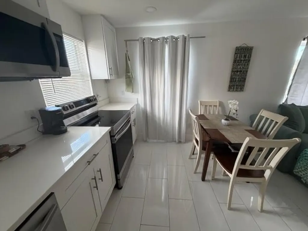 1015 S K Street Lake Worth Beach FL 33460