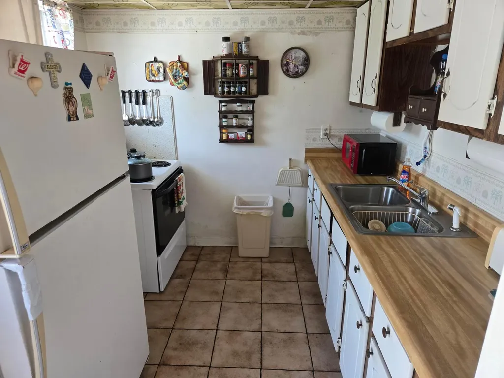255 NE 41st Street Deerfield Beach FL 33064