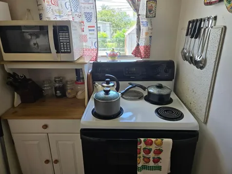 255 NE 41st Street Deerfield Beach FL 33064
