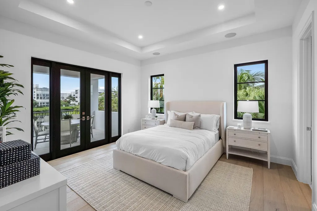 908 N Atlantic Drive Lantana FL 33462