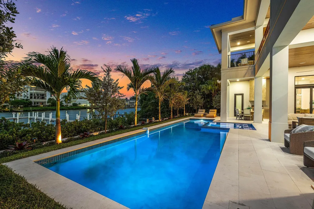 908 N Atlantic Drive Lantana FL 33462