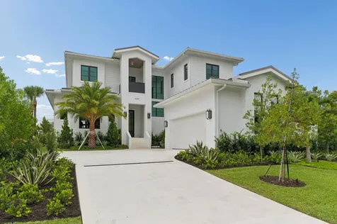 908 N Atlantic Drive Lantana FL 33462
