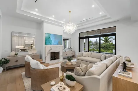 908 N Atlantic Drive Lantana FL 33462