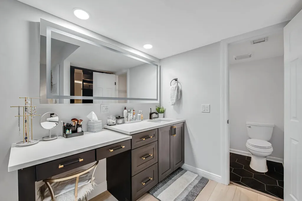 3710 Whitehall Drive West Palm Beach FL 33401