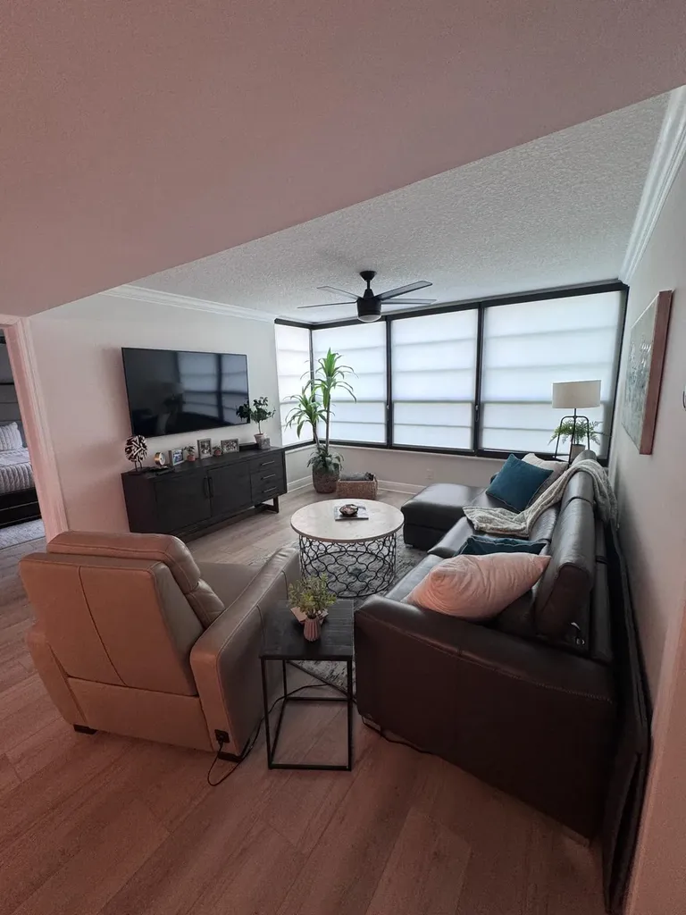 3710 Whitehall Drive West Palm Beach FL 33401