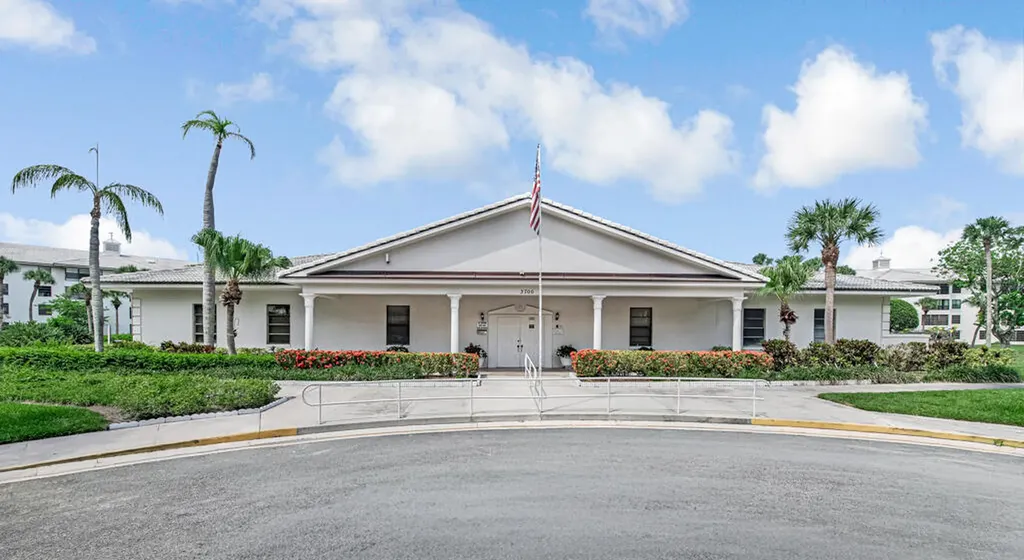 3710 Whitehall Drive West Palm Beach FL 33401