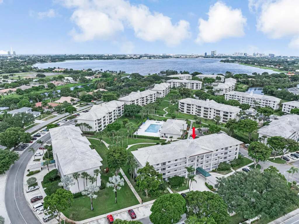 3710 Whitehall Drive West Palm Beach FL 33401