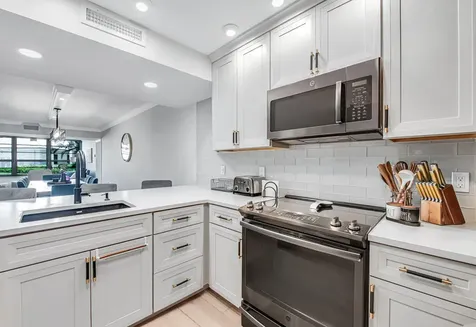 3710 Whitehall Drive West Palm Beach FL 33401