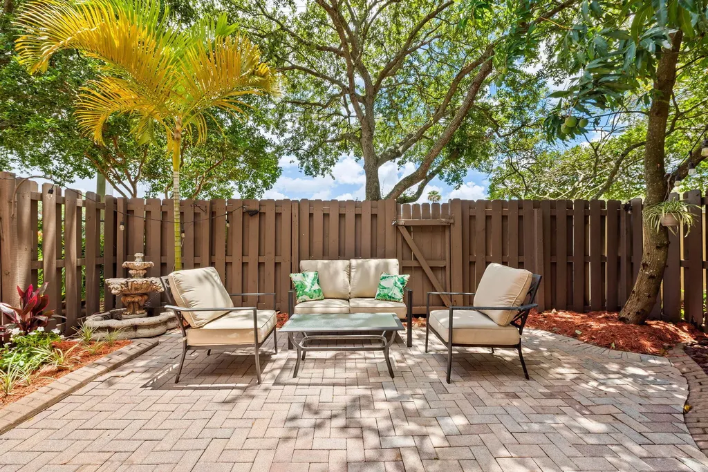 4422 Morgan Lane Davie FL 33328