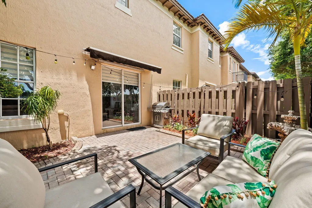 4422 Morgan Lane Davie FL 33328