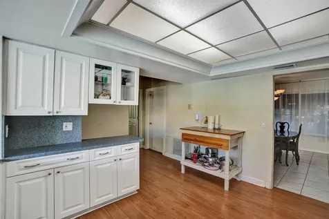 5200 SW 8th Street Plantation FL 33317